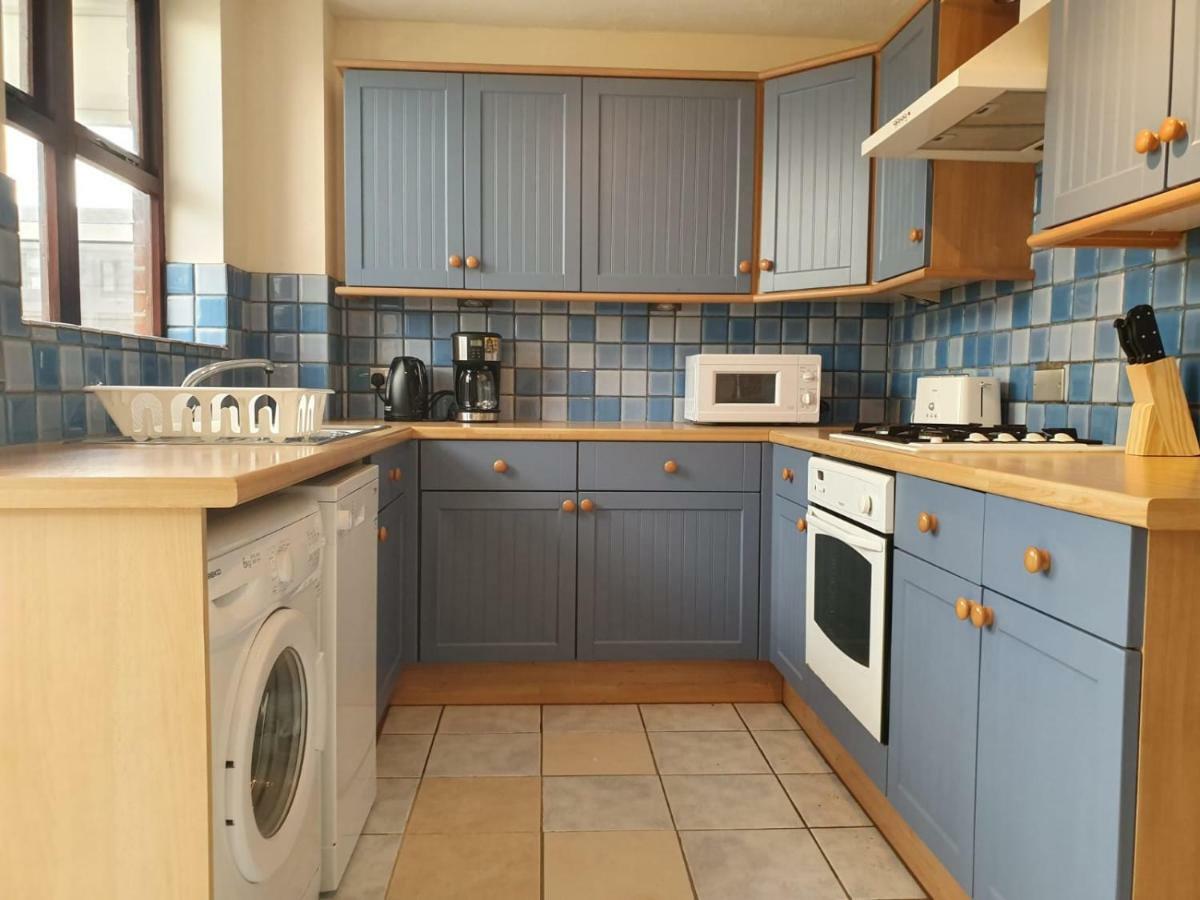 Gunwharf Quays Holiday Homes Портсмут Екстер'єр фото